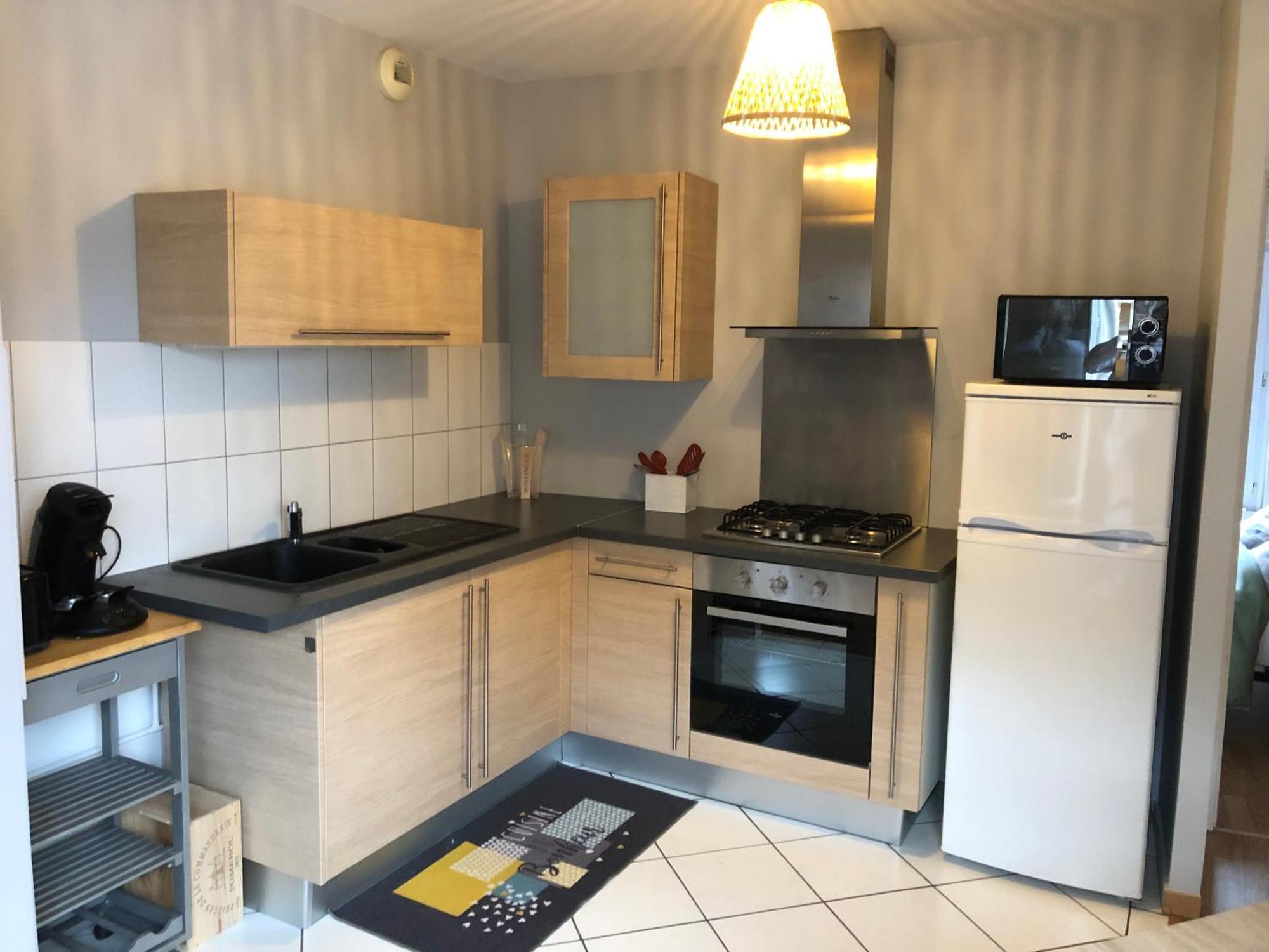 Logement Centre Ville D'Epernay Avec Parking Prive エクステリア 写真